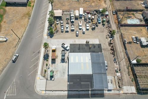 20389 Main St, Stratford, CA, 93266-9742 | Card Image