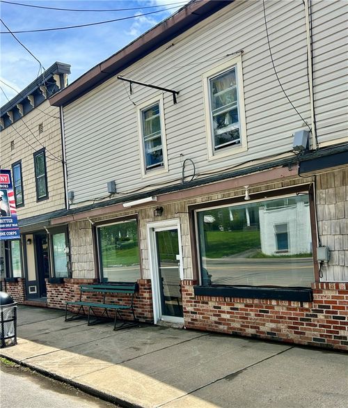 136 Main St, Morris, NY, 13808-7720 | Card Image