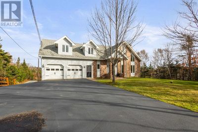 16 Mersey Crt, House other with 4 bedrooms, 3 bathrooms and null parking in Hatchet Lake NS | Image 2