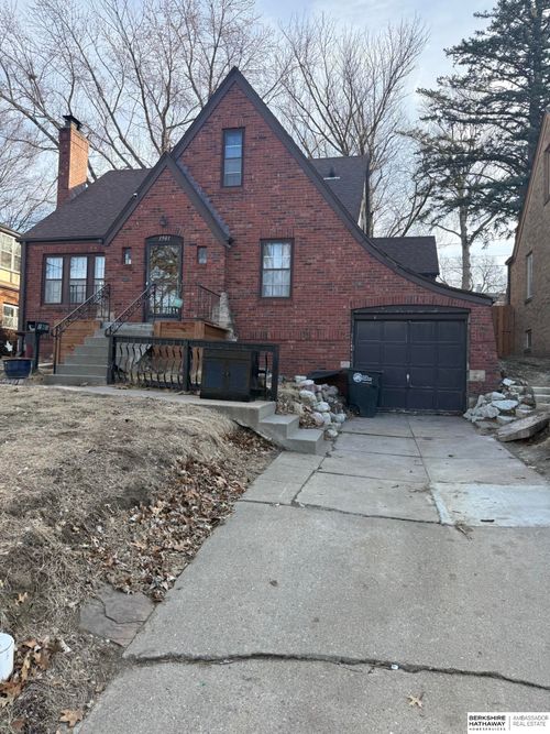 1901 N 50th St, Omaha, NE, 68104-5007 | Card Image