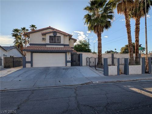 5311 Annie Oakley Dr, Las Vegas, NV, 89120-2051 | Card Image