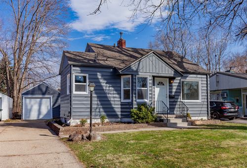 1439 57th St, Des Moines, IA, 50311-2221 | Card Image