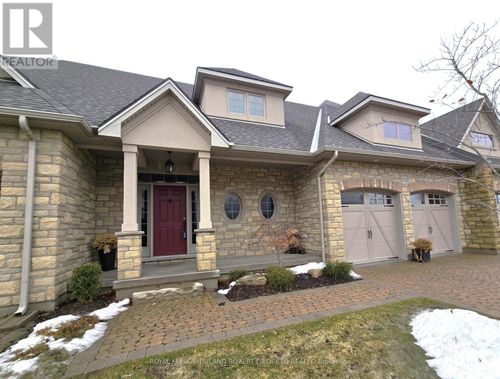 302-5 Wood Haven Dr, Tillsonburg, ON, N4G0A8 | Card Image