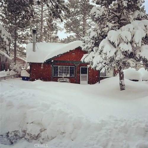 1013 Tinkerbell Ave, Big Bear City, CA, 92314-9605 | Card Image