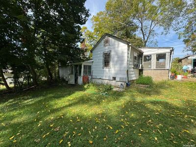 1187 Union Avenue, House other with 3 bedrooms, 2 bathrooms and null parking in Newburgh NY | Image 2