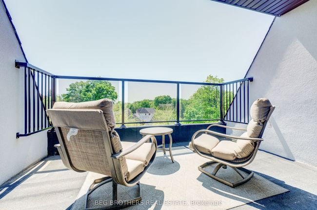 415 Sheppard Ave, House other with 7 bedrooms, 6 bathrooms and 6 parking in Pickering ON | Image 39