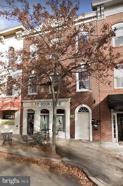 300-422 Main St, GAITHERSBURG, MD, 20878-5555 | Card Image