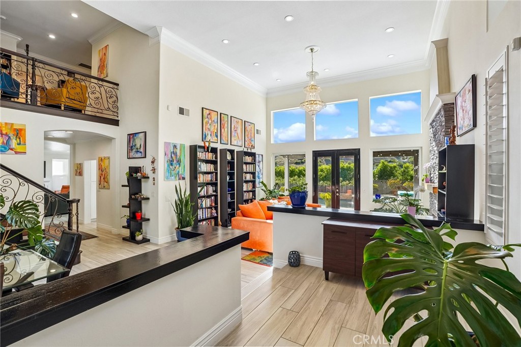 Residential in West Hills 3