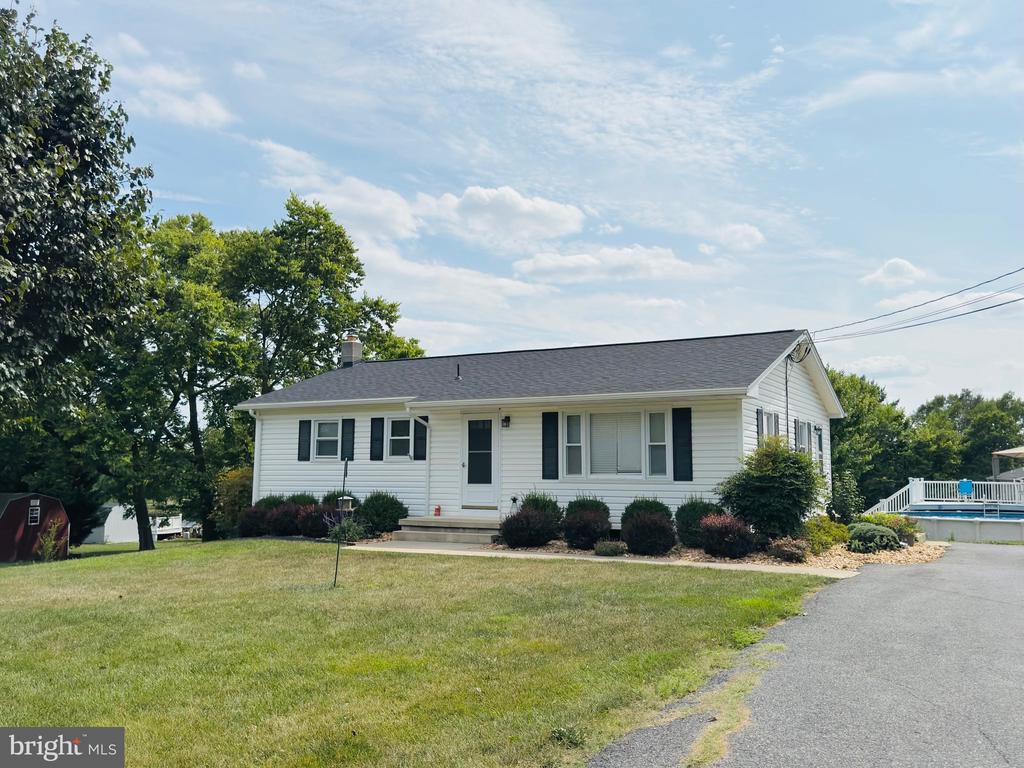 Mortar Dr, Inwood, WV 25428