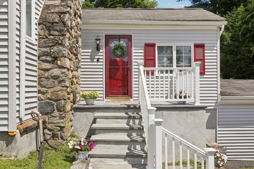 4 Orange Dr, Mahopac, NY, 10541-5435 | Card Image
