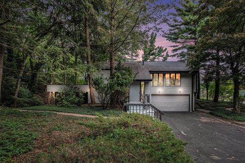 90 East Ct, Michiana, MI, 49117-9007 | Card Image