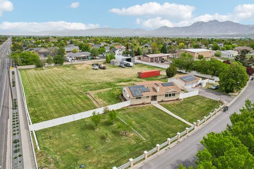2668 W Horseshoe Cir, South Jordan, UT, 84095-8934 | Card Image