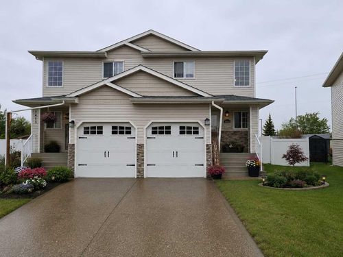 3413 50a Ave, Camrose, AB, T4V | Card Image