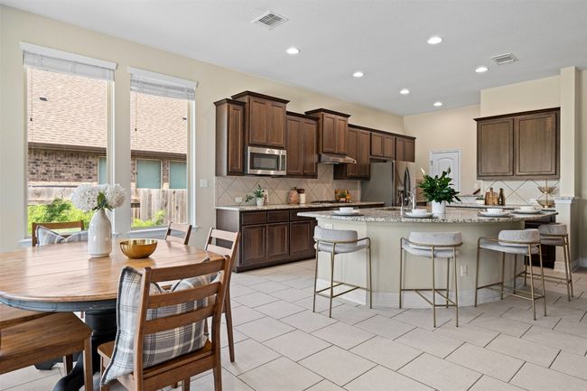 HUGE kitchen island adds even more seating! | Image 9