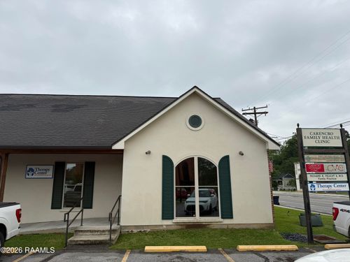 204 E Saint Peter St, Carencro, LA, 70520-4009 | Card Image