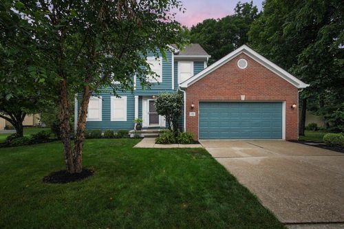 198 W Hull Dr, Delaware, OH, 43015-2796 | Card Image