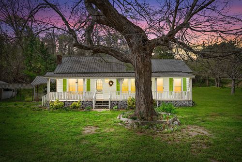 5 Bud Parker Ln, Erin, TN, 37061-6614 | Card Image