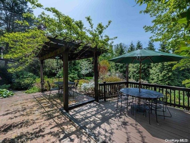 66 Andrew Rd, House other with 4 bedrooms, 4 bathrooms and null parking in Manhasset NY | Image 24