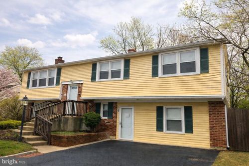 1946 Birchwood Park Dr N, CHERRY HILL, NJ, 08003-1026 | Card Image