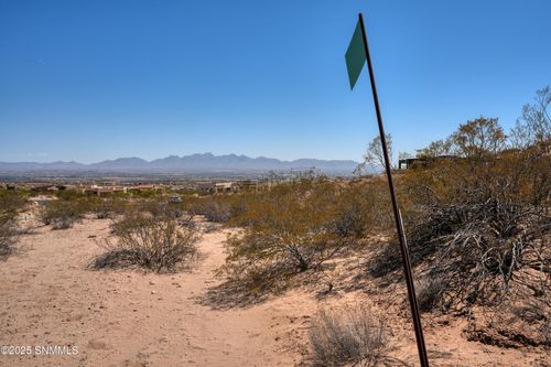 1287 Calle Ventanas, Las Cruces, NM, 88007-4992 | Card Image