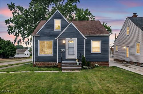 3434 Klusner Ave, Parma, OH, 44134-5030 | Card Image