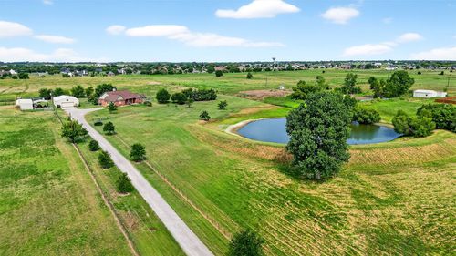 551 Massey Rd, Gunter, TX, 75058-3146 | Card Image
