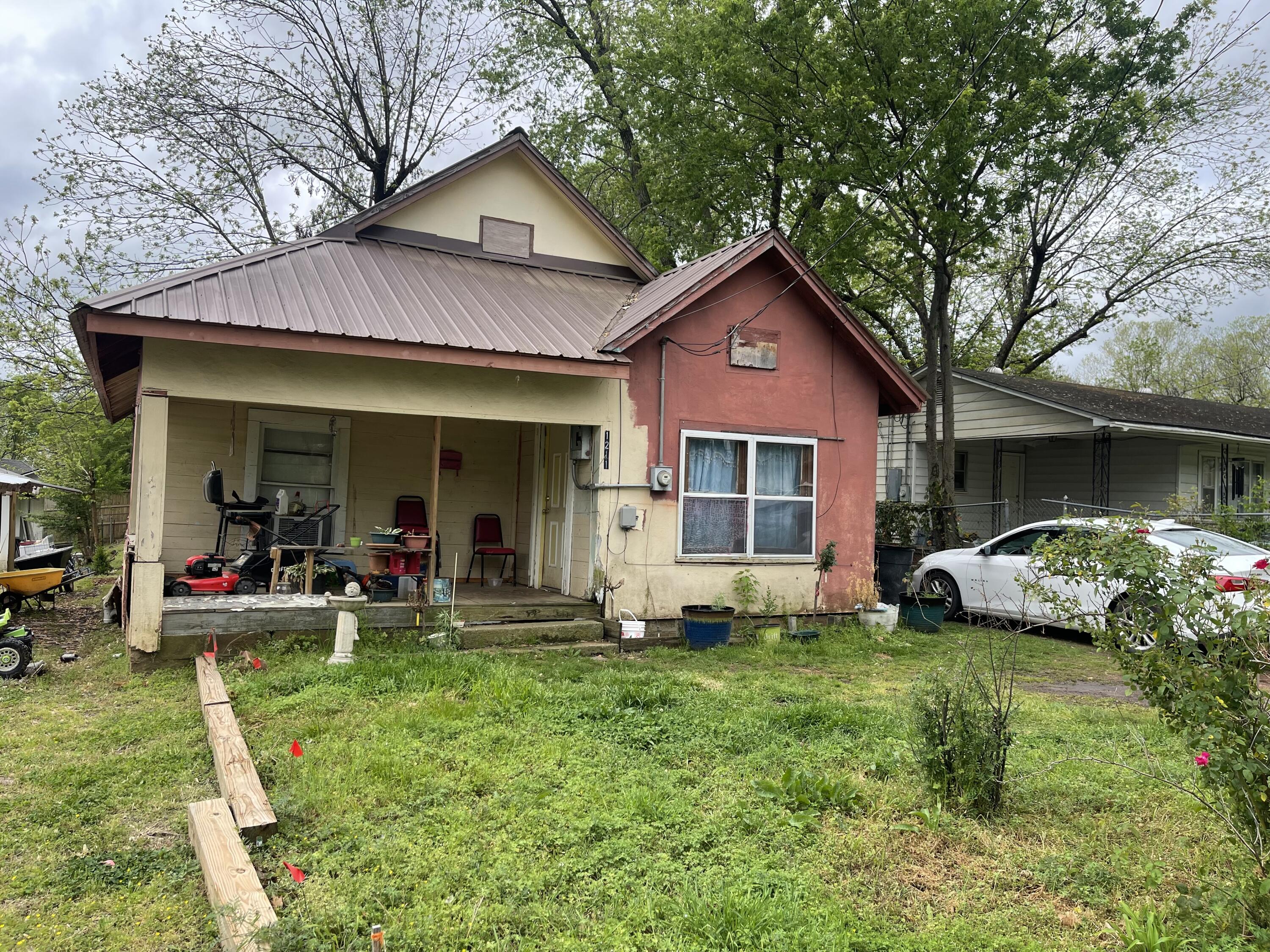Sevier St, Clarksville, AR 72830 #1