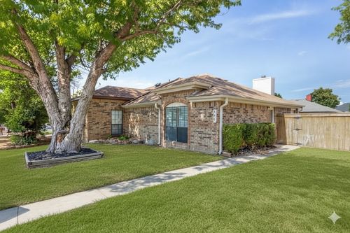 456 Little Valley Ct, Fort Worth, TX, 76108-4614 | Card Image