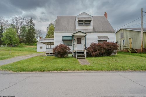 1058 Indiana Ave, Fairmont, WV, 26554-4409 | Card Image