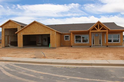 3805 W 975 S, Cedar City, UT, 84720 | Card Image