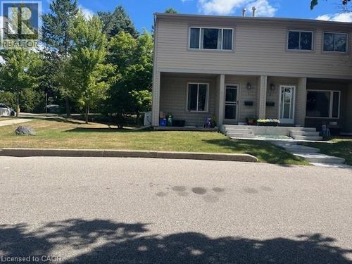 9-15 Green Valley Dr, Kitchener, ON, N2P1K7 | Card Image