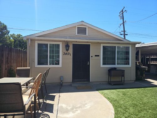 345 Semple Street, Modesto, CA, 95354 | Card Image