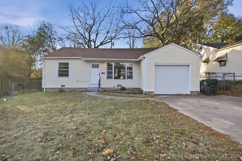 509 Honor Heights Dr, Muskogee, OK, 74401-2342 | Card Image