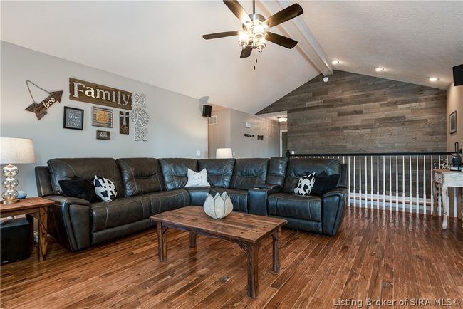 8408 Locust Dr, Home with 4 bedrooms, 3 bathrooms and null parking in Charlestown IN | Image 19