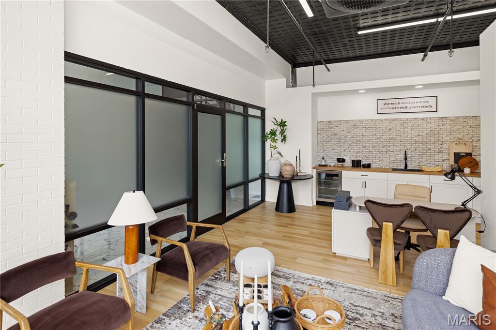 Commercial Lease in Hannibal 2