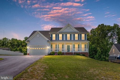 142 Greenway St, FREDERICKSBURG, VA, 22405-2740 | Card Image