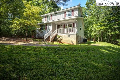 1025 Mountain Lake Rd, Glade Valley, NC, 28627-8946 | Card Image