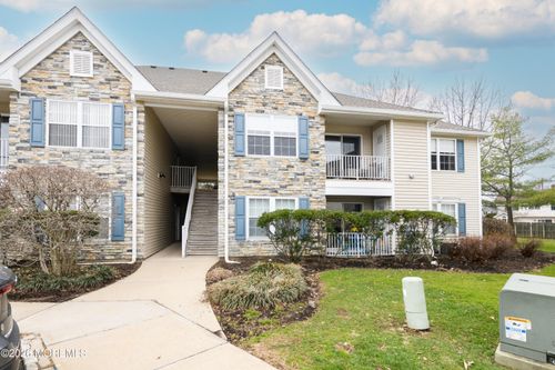 308-308 Wedgewood Circle, Belford, NJ, 07718 | Card Image