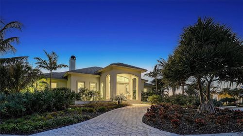 617 Neptune Ave, Longboat Key, FL, 34228-2926 | Card Image