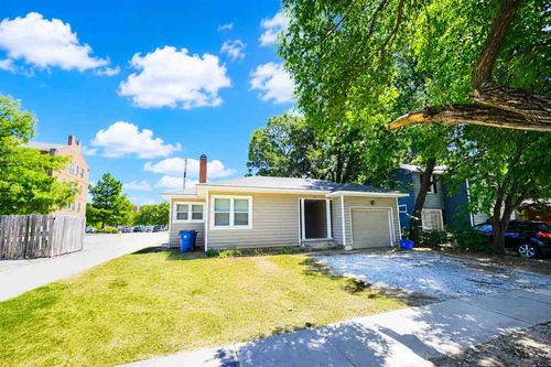 125 S Redwood Dr, Stillwater, OK, 74074-2637 | Card Image