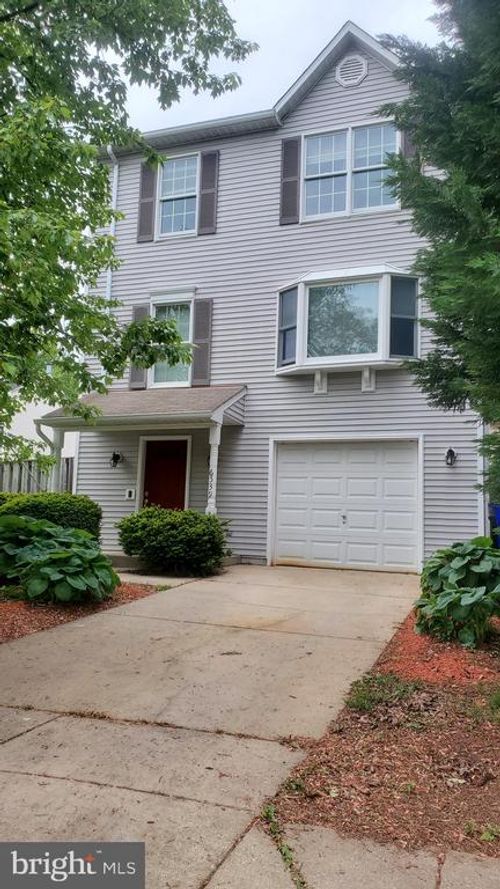 6539 Huntshire Dr, ELKRIDGE, MD, 21075-6165 | Card Image