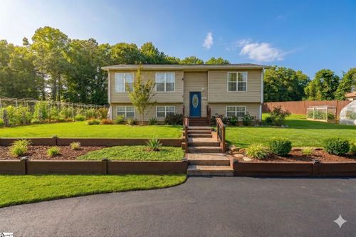 115 Shadow Hills Ln, Liberty, SC, 29657-9621 | Card Image