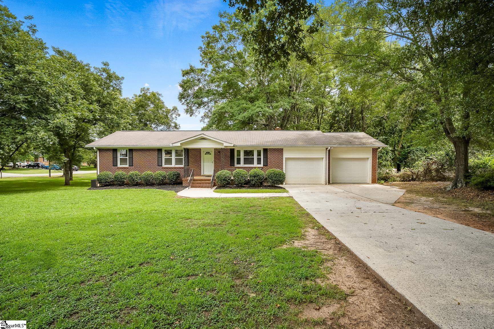 Byron St, Williamston, SC 29697