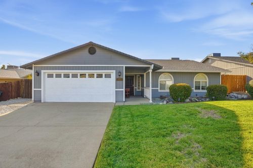 1771 Whistling Dr, Redding, CA, 96003-4595 | Card Image