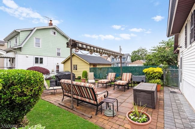111 Curie Ave, House other with 3 bedrooms, 2 bathrooms and null parking in Clifton NJ | Image 5