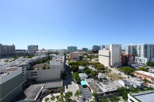 APT-17C - 525 S Flagler Dr, Condo with 2 bedrooms, 2 bathrooms and null parking in West Palm Beach FL | Image 14
