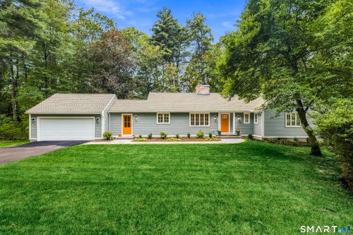 15 Timber Ln, Avon, CT, 06001-2315 | Card Image