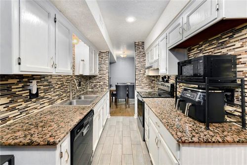 apt-a-1312 E 123rd Ter, Olathe, KS, 66061-5803 | Card Image