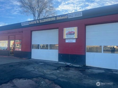 500 W University Way, Ellensburg, WA, 98926-2831 | Card Image