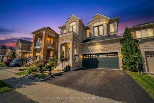 3 Abraham Crt, Ajax, ON, L1Z0A9 | Card Image